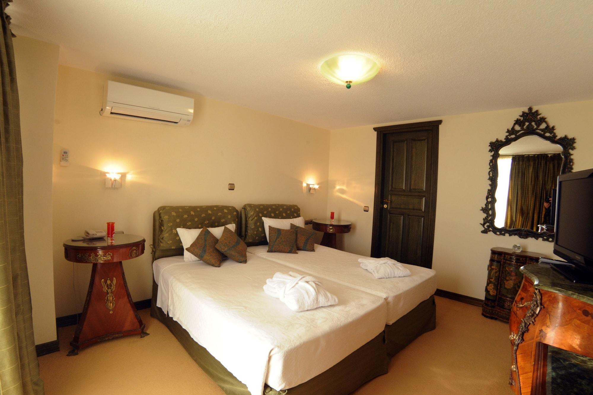 Palmariva Beach Hotel Erétria Esterno foto