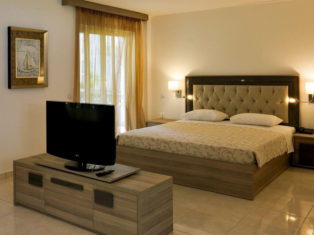 Palmariva Beach Hotel Erétria Esterno foto