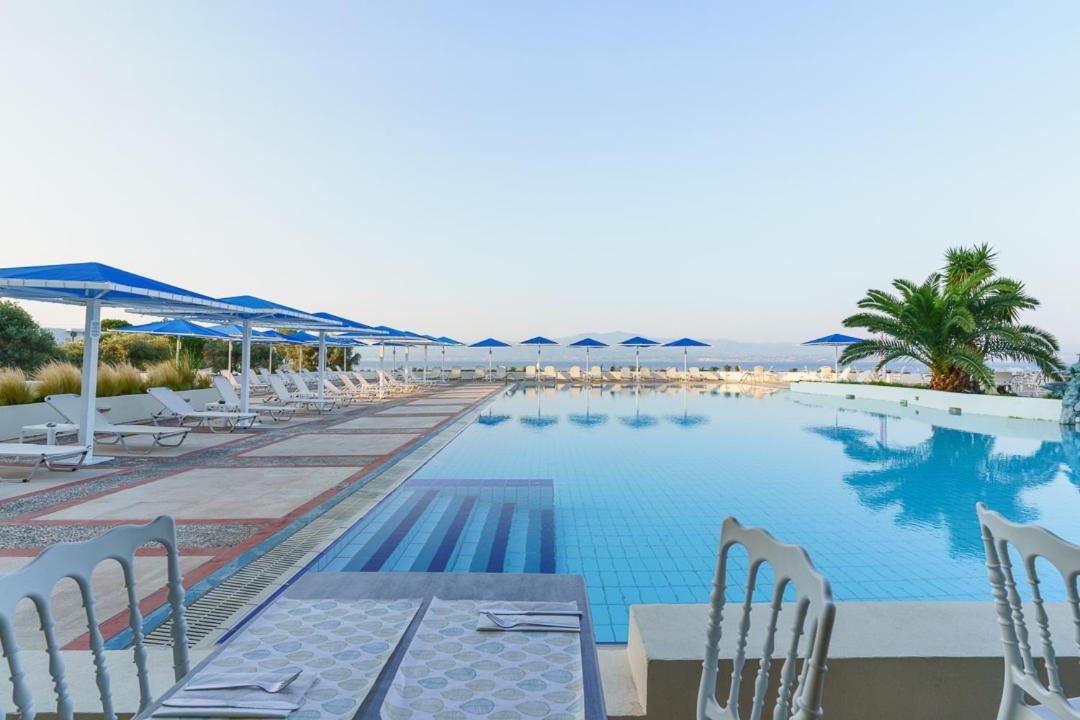Palmariva Beach Hotel Erétria Esterno foto